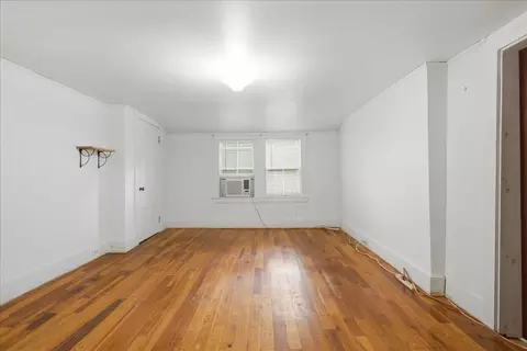 Bedroom - 43 Winthrop Rd, Readfield, ME 04355 photo 10 of 13