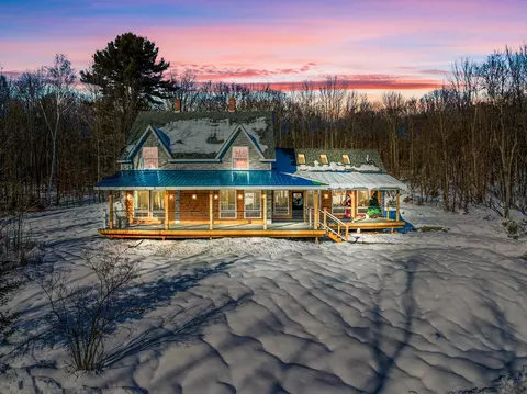 205 Rowe Hill Rd, Greenwood, ME 04255