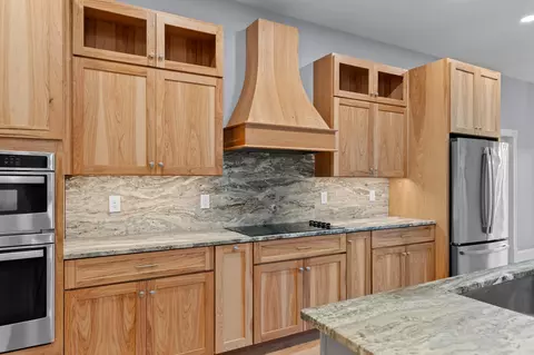 Kitchen - 21 Mighty St, Gorham, ME 04038 photo 3 of 3