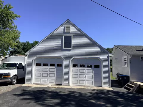 Exterior - 127 Main St, Windham, ME 04062 photo 3 of 16