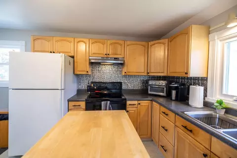 Kitchen - 127 Main St, Windham, ME 04062 photo 6 of 6