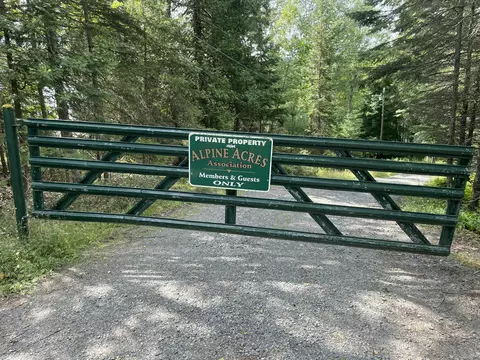 M34, Rangeley, ME 04970 photo 4