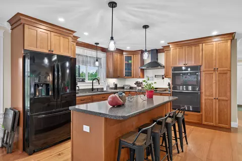 Kitchen - 6 Barbara Win Ln, Windham, ME 04062 photo 5 of 6