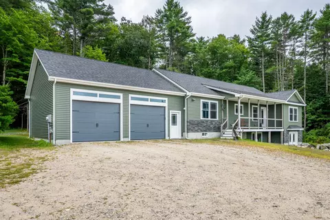 Exterior - 6 Barbara Win Ln, Windham, ME 04062 photo 10 of 11