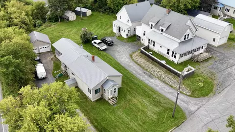 3 5 Elm St, Caribou, ME 04736