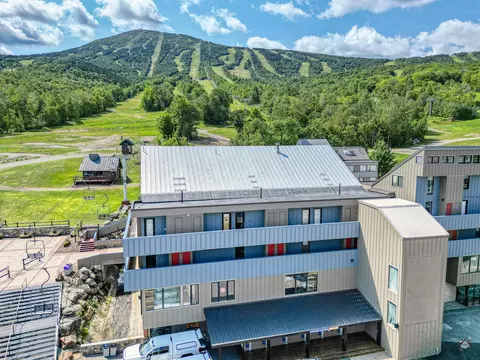 3037 Main St #3037, Carrabassett Valley, ME 04947