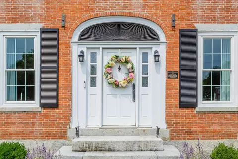 Entry Way - 186 Main St, Unity, ME 04988 photo 1 of 6