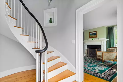 Entry Way - 186 Main St, Unity, ME 04988 photo 4 of 6