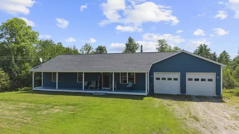 Exterior - 490 Wingood Rd, Windsor, ME 04363 photo 4 of 7