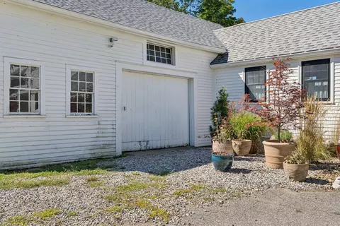 Exterior - 746 Middle Rd, Woolwich, ME 04579 photo 7 of 14