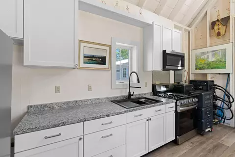 Kitchen - 61 Bay View Trl # A, Edgecomb, ME 04556 photo 3 of 10