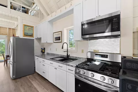 Kitchen - 61 Bay View Trl # A, Edgecomb, ME 04556 photo 7 of 10