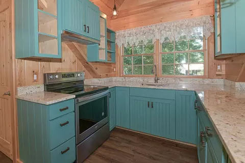 Kitchen - 11 Rabbit Ln, Naples, ME 04055 photo 5 of 7