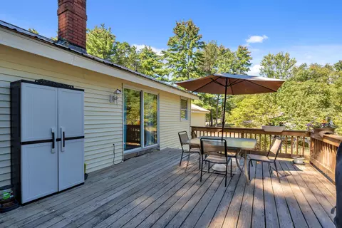 Exterior - 10 Pine Ln, Raymond, ME 04071 photo 2 of 6