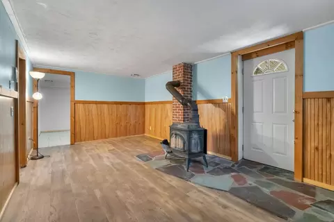 Living - 10 Pine Ln, Raymond, ME 04071 photo 3 of 3