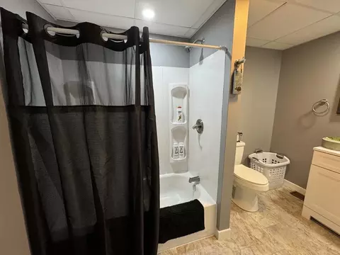 Bath - 1694 Main St, Mapleton, ME 04757 photo 1 of 3