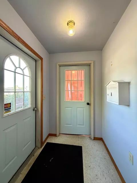 Entry Way - 16 Beech St, Calais, ME 04619 photo 10 of 14
