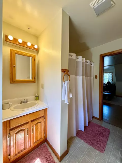 Bath - 16 Beech St, Calais, ME 04619 photo 6 of 6