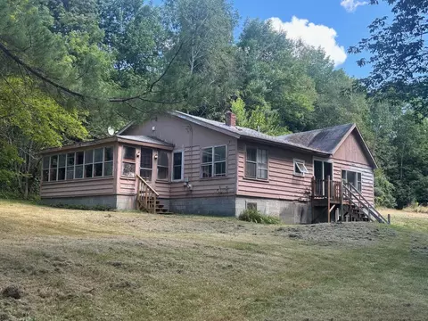 349 Bailey Hill Rd, Farmington, ME 04938