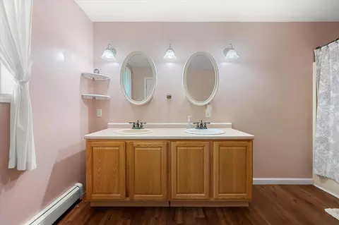 Bath - 74 Smith Rd, Hermon, ME 04401 photo 3 of 5