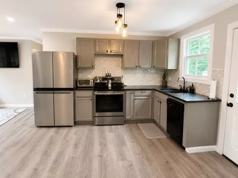 Kitchen - 141 Hurricane Rd, Gorham, ME 04038 photo 1 of 3