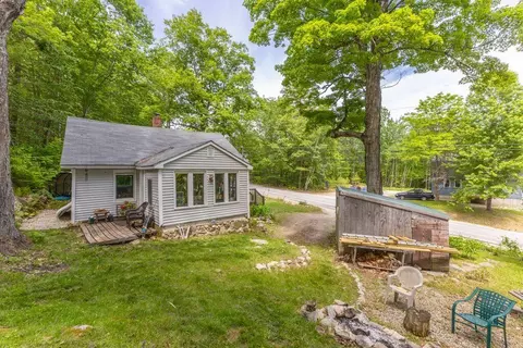 Exterior - 239 N Raymond Rd, Gray, ME 04039 photo 2 of 5