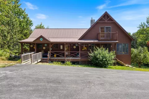 149 Bisco Rd, Paris, ME 04281