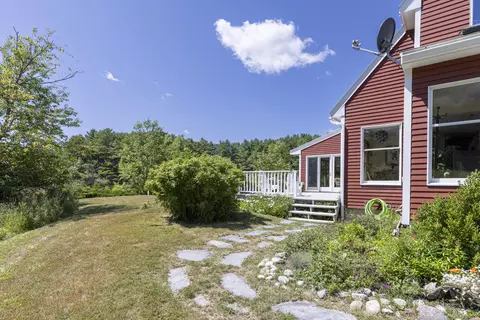 Exterior - 4 Tidal Brook Rd Ext, Freeport, ME 04032 photo 3 of 14