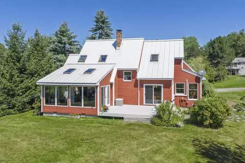 Exterior - 4 Tidal Brook Rd Ext, Freeport, ME 04032 photo 13 of 14