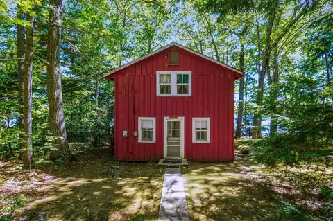 Exterior - 331 Mount Hunger Shore Rd, Gray, ME 04039 photo 2 of 5