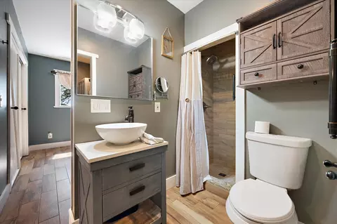 Bath - 207 River Rd, Maxfield, ME 04453 photo 2 of 2