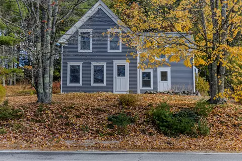 564 N Bend Rd, Surry, ME 04684