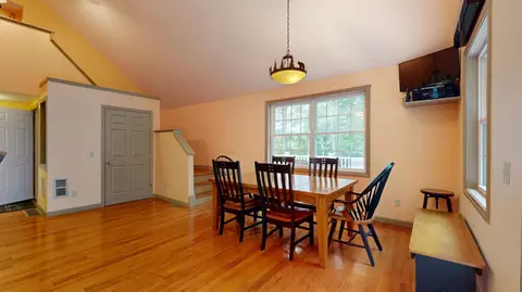 Dining - 101 Harbor Rd, Naples, ME 04055 photo 1 of 4