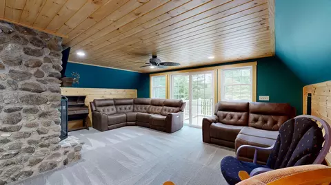 Living - 101 Harbor Rd, Naples, ME 04055 photo 1 of 3