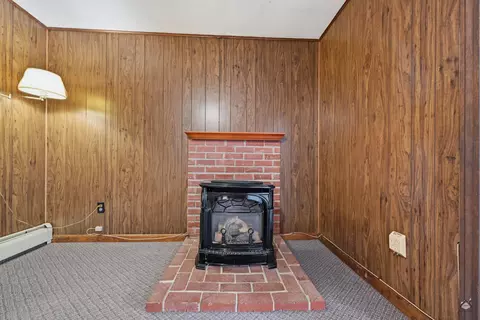Living - 102 Kinderhook St, Randolph, ME 04346 photo 6 of 8