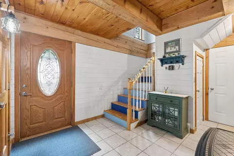 Entry Way - 92 Sabbady Point Rd, Windham, ME 04062 photo 3 of 4