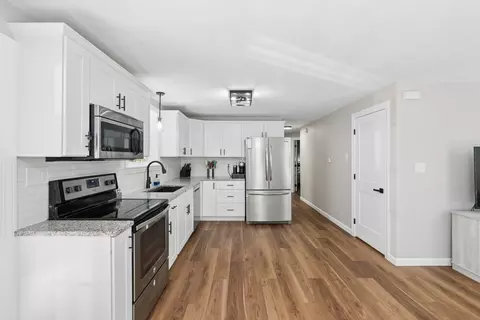 Kitchen - 42 Maturo Dr, Casco, ME 04015 photo 2 of 4