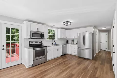 Kitchen - 42 Maturo Dr, Casco, ME 04015 photo 1 of 4