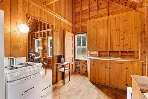 Kitchen - 207 Pleasant Point Rd, Cushing, ME 04563 photo 3 of 3