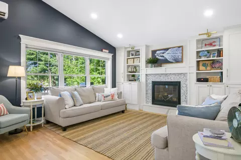 Living - 86 Qualey Rd, Gray, ME 04039 photo 1 of 1