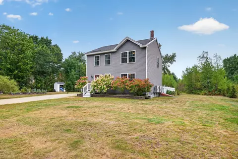 Exterior - 31 Middle Rd, Kennebunk, ME 04043 photo 6 of 10