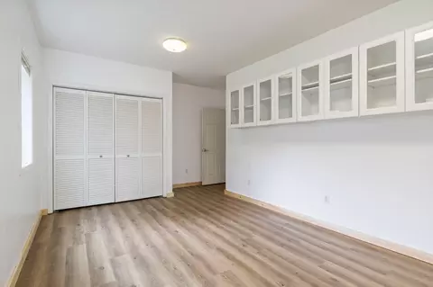 Bedroom - 12 Spruce Ridge Rd, Edgecomb, ME 04556 photo 2 of 5