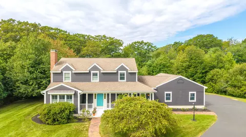 5 Plover Ln, Scarborough, ME 04074