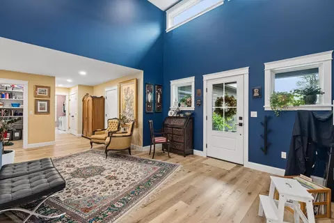Entry Way - 6 Shuman Rd, Windsor, ME 04363 photo 2 of 5
