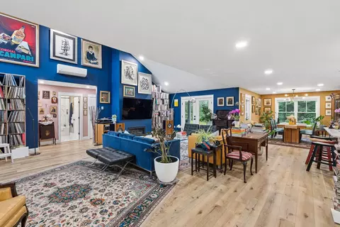 Entry Way - 6 Shuman Rd, Windsor, ME 04363 photo 4 of 5
