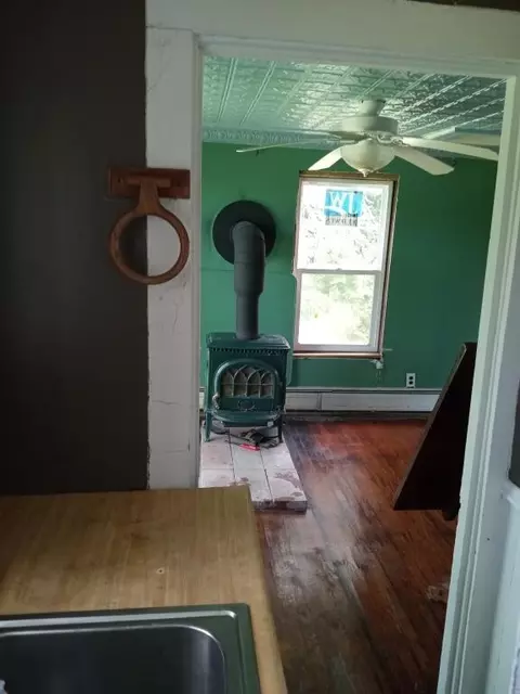 Entry Way - 855 County Rd, Lubec, ME 04652 photo 1 of 8
