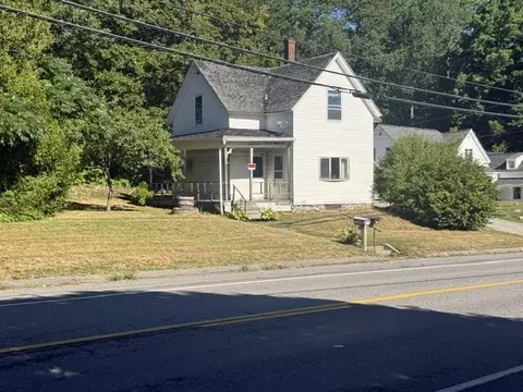 1025 Commercial St, Rockport, ME 04856