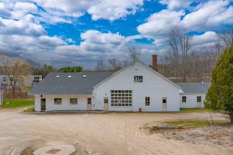 33 Water St, Blue Hill, ME 04614