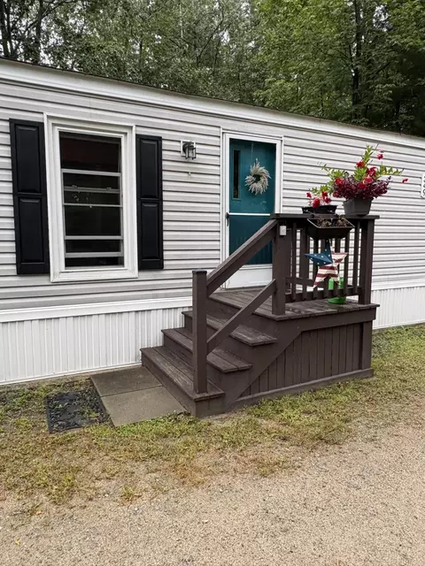 349 Old Alfred Rd, Waterboro, ME 04030
