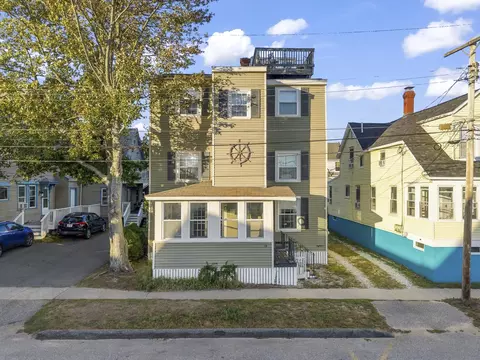 18 Union Ave, Old Orchard Beach, ME 04064